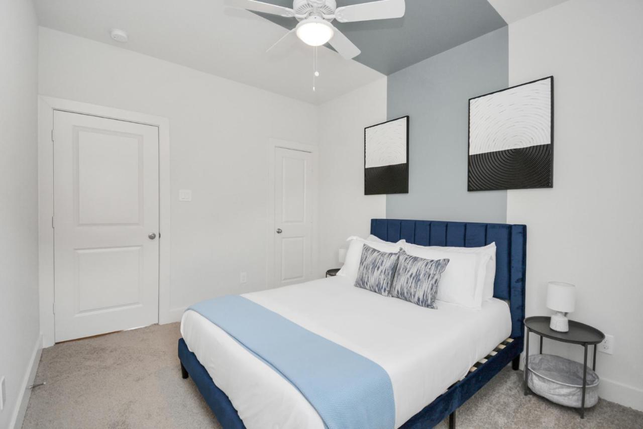 Casa Azure - New Modern 3 Bedroom Med Center, Nrg, Uh Χιούστον Εξωτερικό φωτογραφία