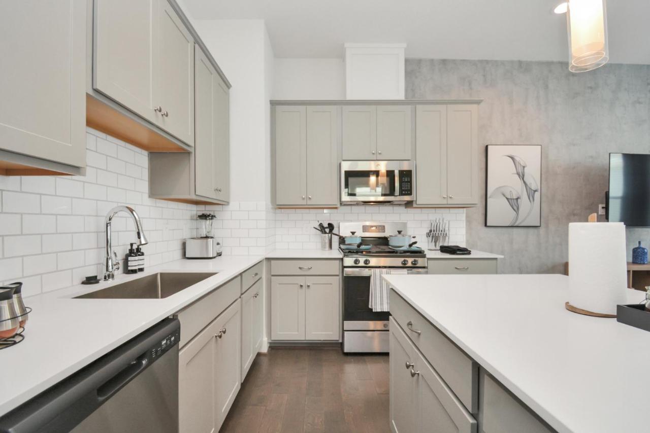Casa Azure - New Modern 3 Bedroom Med Center, Nrg, Uh Χιούστον Εξωτερικό φωτογραφία