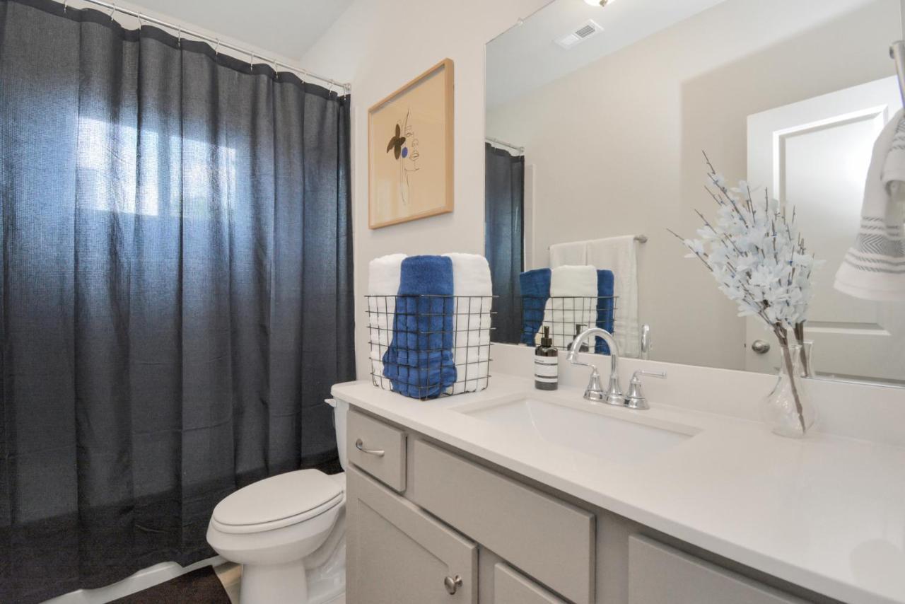 Casa Azure - New Modern 3 Bedroom Med Center, Nrg, Uh Χιούστον Εξωτερικό φωτογραφία